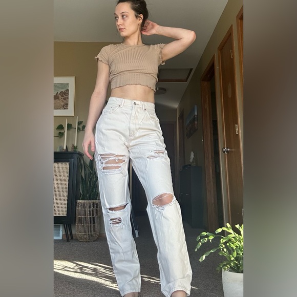 ASOS DESIGN high rise slouchy mom jeans in stone with rips - Picture 5 of 5